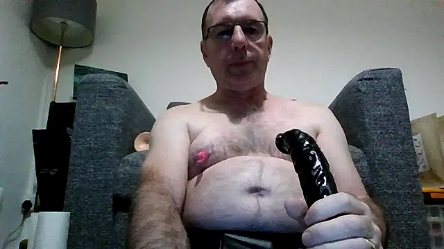 omene8 online show from December 20, 8:38 am
