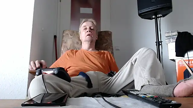 Cordt27 online show from June 3, 4:34 pm