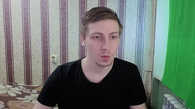 darienlarge online show from March 27, 12:17 pm