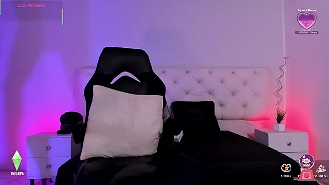 Aron cruz online show from September 25, 2:05 pm