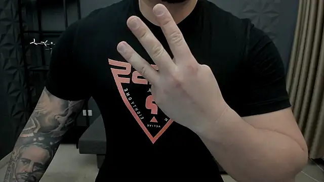 TonyWilcox online show from November 20, 7:18 am