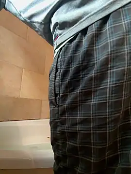 rippedbritish online show from April 15, 4:29 pm