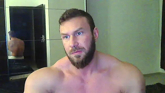 muscularkevin online show from February 17, 2:38 pm