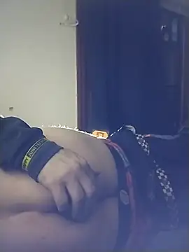 Snapshot of 29liquid1989 chatting on January 29, 11:56 pm 29liquid1989 online show from January 29, 11:56 pm