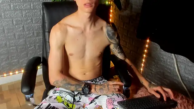 Dmtry6 online show from December 15, 11:57 pm