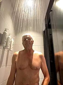 pau65vb online show from November 24, 6:03 am