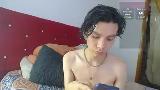 LAICK 01 online show from December 3, 11:44 pm