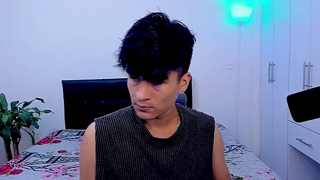 Eiden allenx online show from February 10, 1:03 am