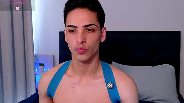 aodaboyyy online show from November 14, 1:12 pm