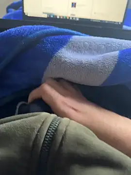 bigdiiiickkk online show from January 15, 4:31 pm