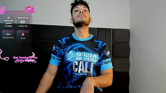 alejandro  2 online show from April 6, 7:14 pm