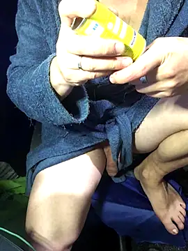 KimCreedy online show from October 16, 7:33 pm