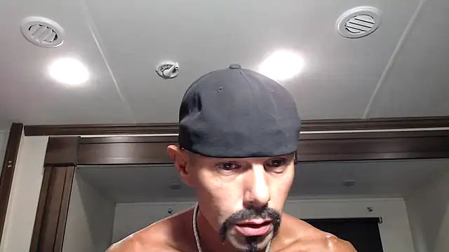 ThickD2C online show from October 9, 8:14 pm