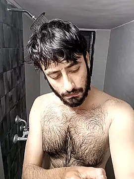 SimplyKarthik09 online show from November 30, 3:47 pm