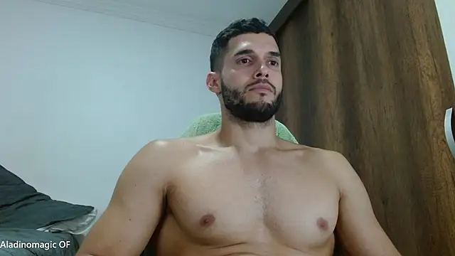 Noah jhonsonn online show from March 6, 3:14 am