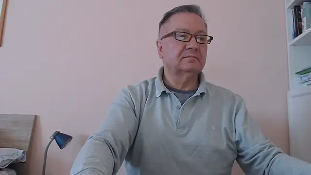 YOU6me online show from November 4, 10:16 am