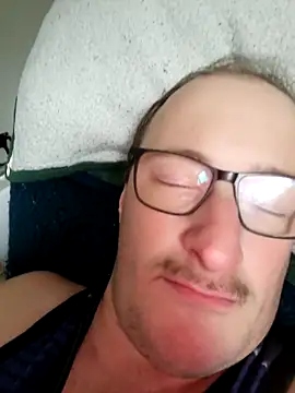 gdawg78 online show from November 21, 9:25 pm