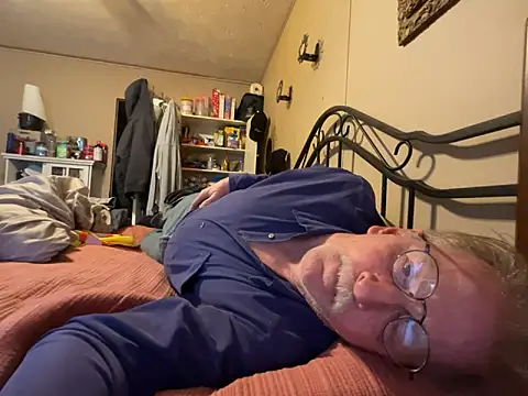 jck1m0t online show from March 21, 9:19 pm