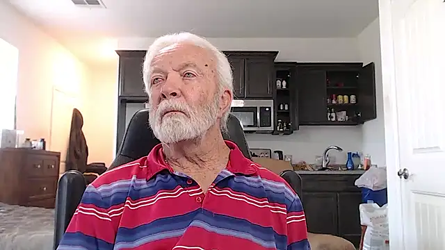 rockpoint69 online show from April 11, 1:36 pm