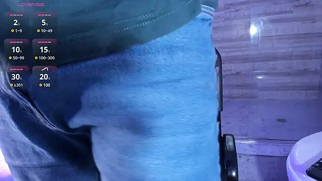 MichaelBear  online show from December 7, 12:45 pm