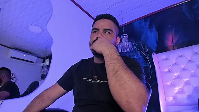 MichaelBear  online show from December 19, 12:12 pm