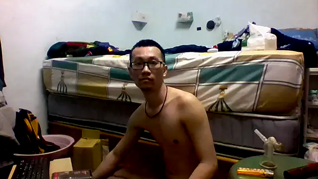 Exposedsian online show from March 11, 8:09 pm