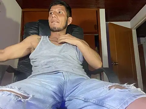 thadeo horny online show from April 23, 10:56 pm