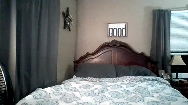 JoJoMonroe84 online show from April 25, 4:15 am