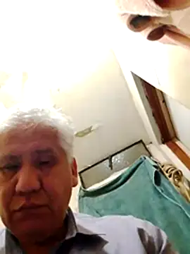 Momlover2022 online show from April 12, 6:37 am