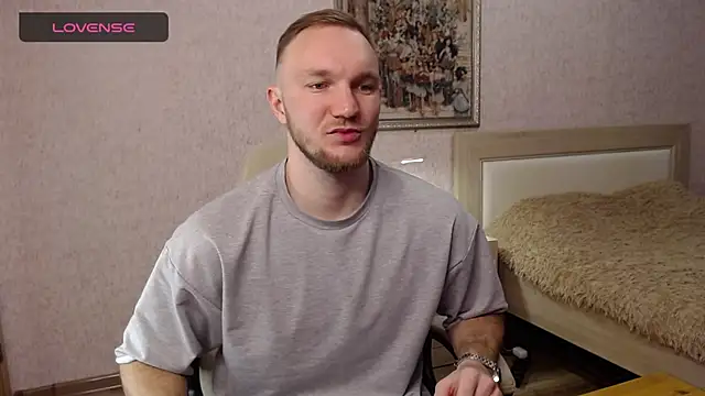 Toress1 online show from March 3, 4:36 pm