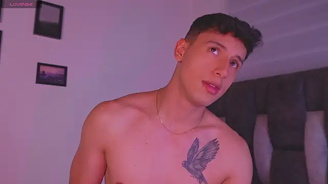 I Gabriel online show from February 27, 5:30 am