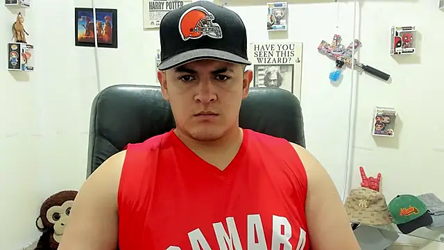 Snapshot of ney_22 chatting on September 11, 1:32 pm ney 22 online show from September 11, 1:32 pm