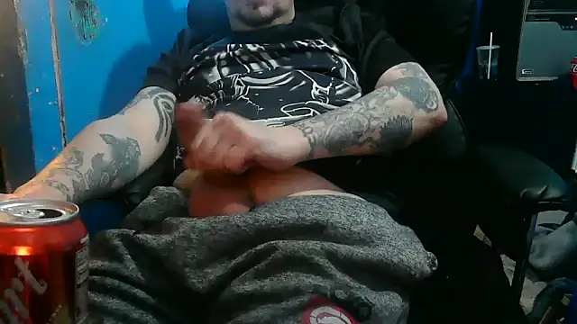 faded206 online show from April 27, 2:41 am