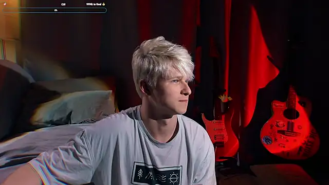 Breston Sweet online show from October 25, 4:14 am