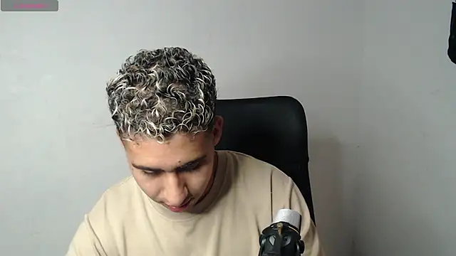 Daiki Jack online show from December 14, 4:01 am