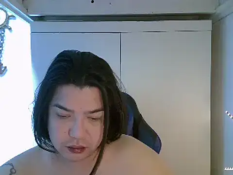 StrawberryWine07 online show from March 14, 6:53 am