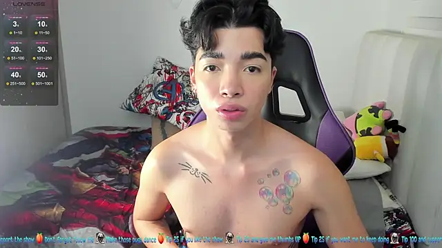 santy7v7 online show from February 22, 1:23 pm