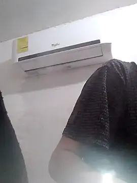 Wero4200 online show from December 13, 8:15 pm