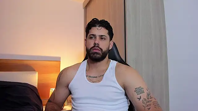 Justyn Torres online show from March 11, 2:51 pm