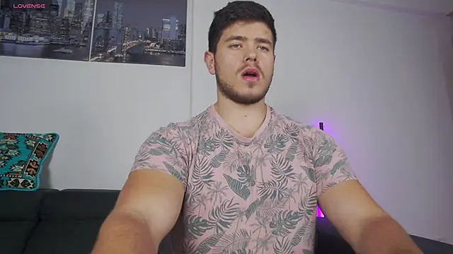 Arilas  online show from November 14, 2:18 pm