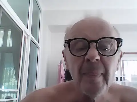 58klaus online show from December 1, 3:31 am