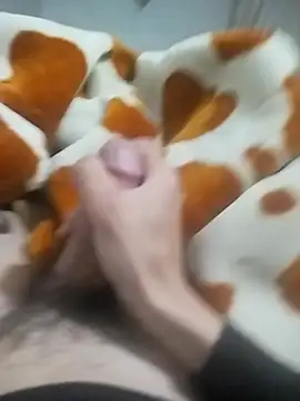 naghmi12 online show from March 31, 10:55 pm