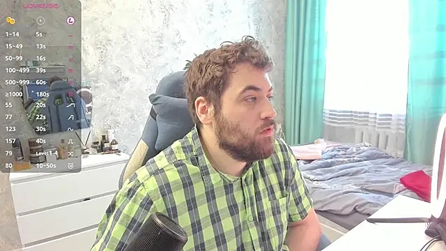 Snapshot of Morlaios chatting on December 22, 8:16 am Morlaios online show from December 22, 8:16 am