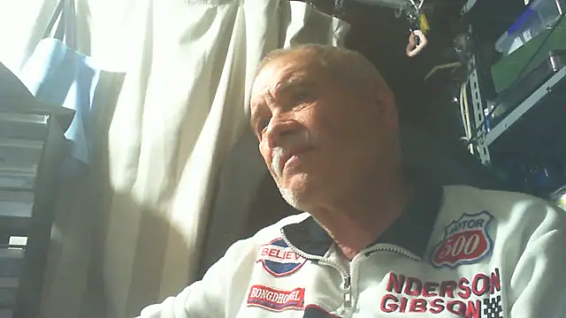 nonnomaturobisex online show from October 27, 3:58 pm