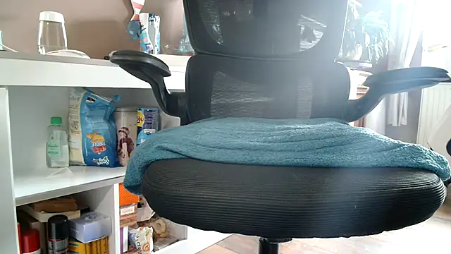 suedel65 online show from October 23, 11:13 am