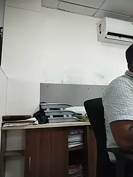 Desi Londa 143 online show from May 30, 5:40 am