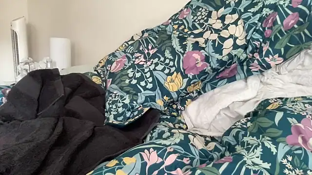 waveonce- online show from April 20, 1:46 pm