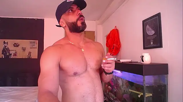 romeolovedark online show from December 9, 2:29 pm