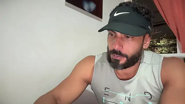 romeolovedark online show from November 28, 11:39 pm