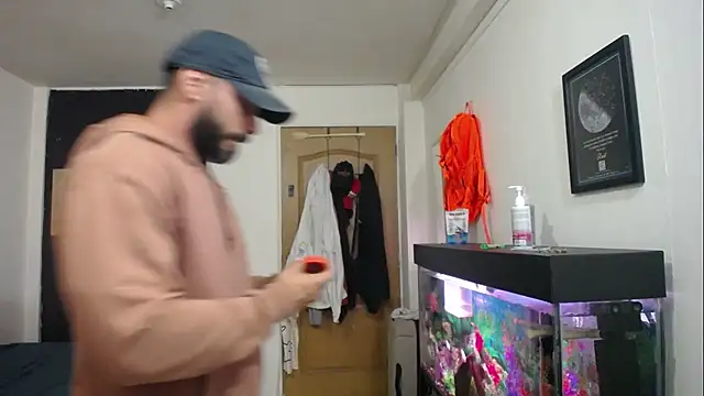 romeolovedark online show from February 12, 6:40 am